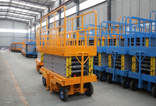 導(dǎo)軌式升降平臺(tái)在液壓系統(tǒng)維護(hù)技巧有哪些？